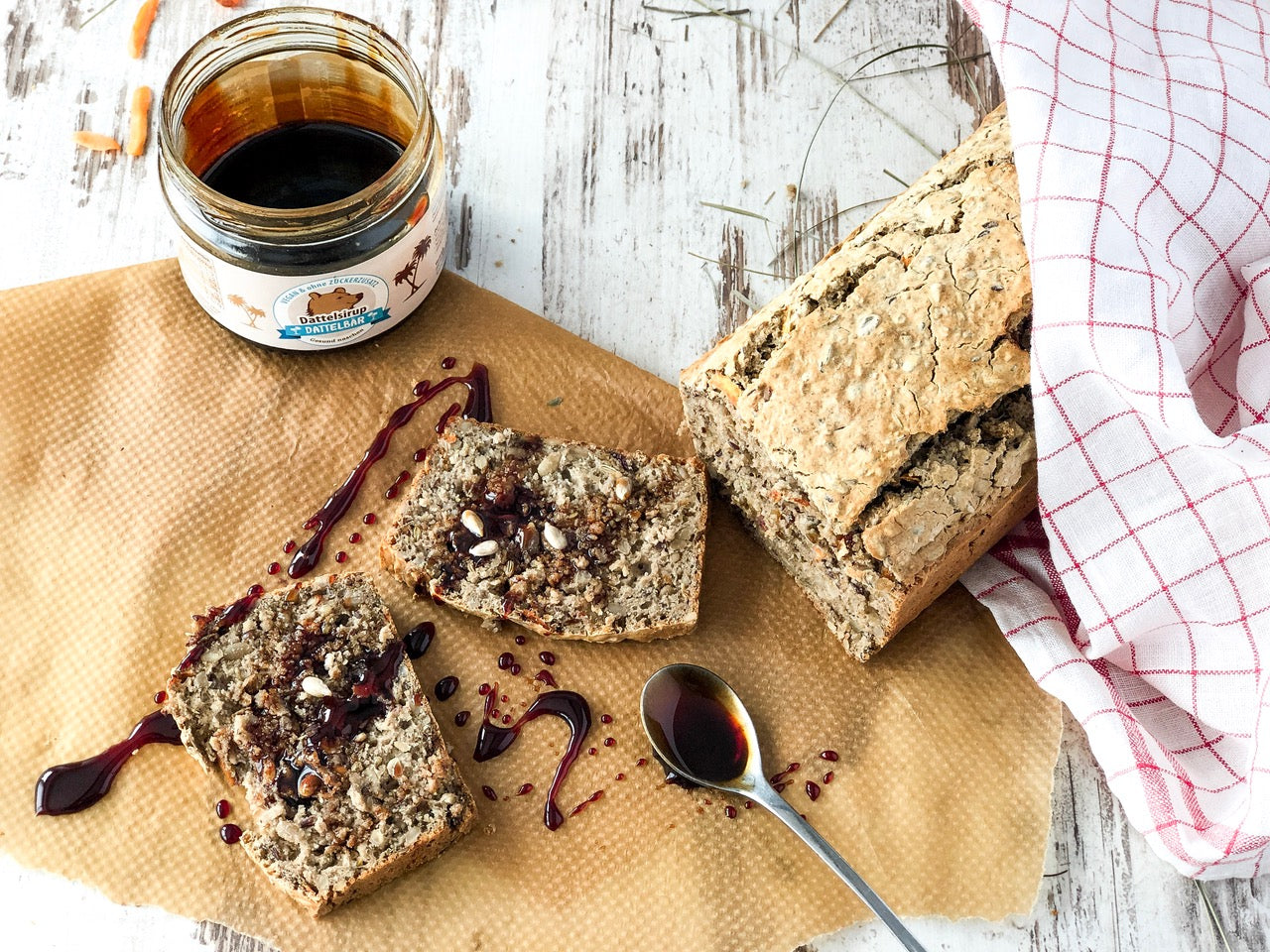 DATTELBÄREN-Brot