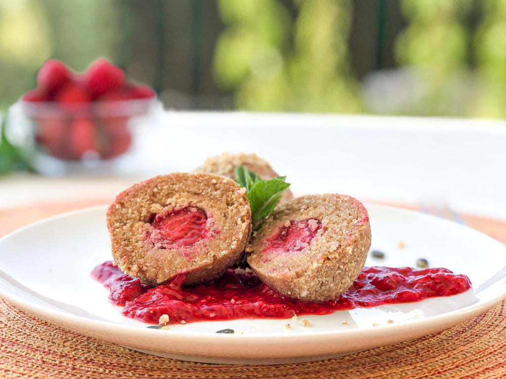 Leckere Rohkost Erdbeerknödel